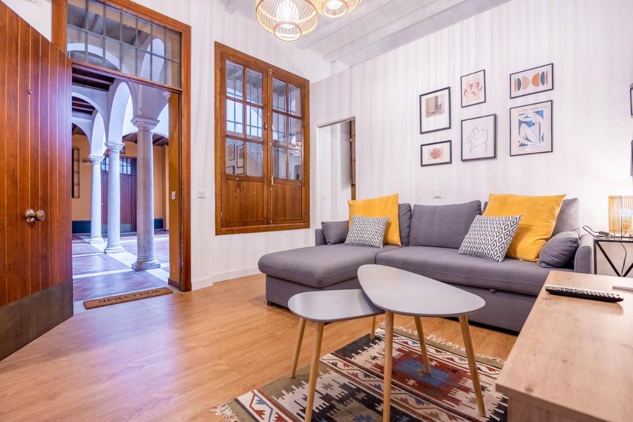 סביליה Palacios Malaver Suite Home מראה חיצוני תמונה